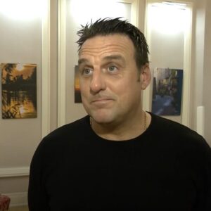 Molnár Péter fotókiállítás és jótékonysági árverés (2024. 52. hét)